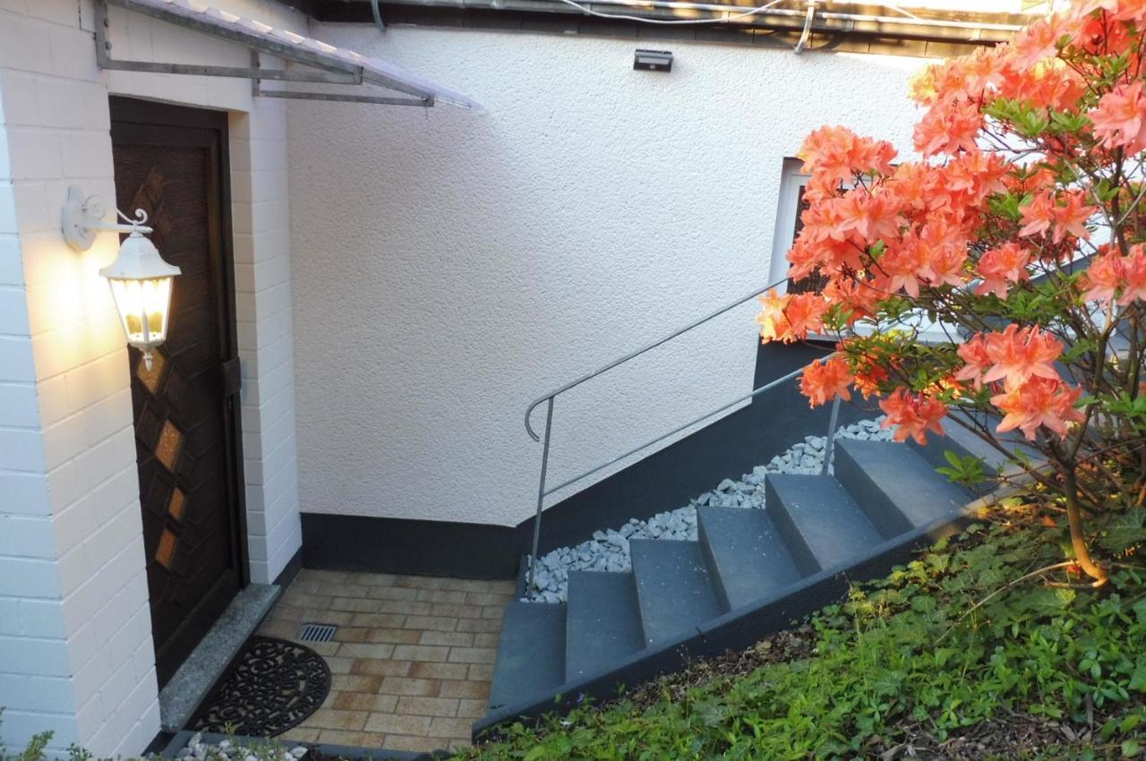 Exklusive Ferienwohnung 'Agger-Blick' Mit Grosser Seeblick-Terrasse & Sauna Gummersbach Esterno foto