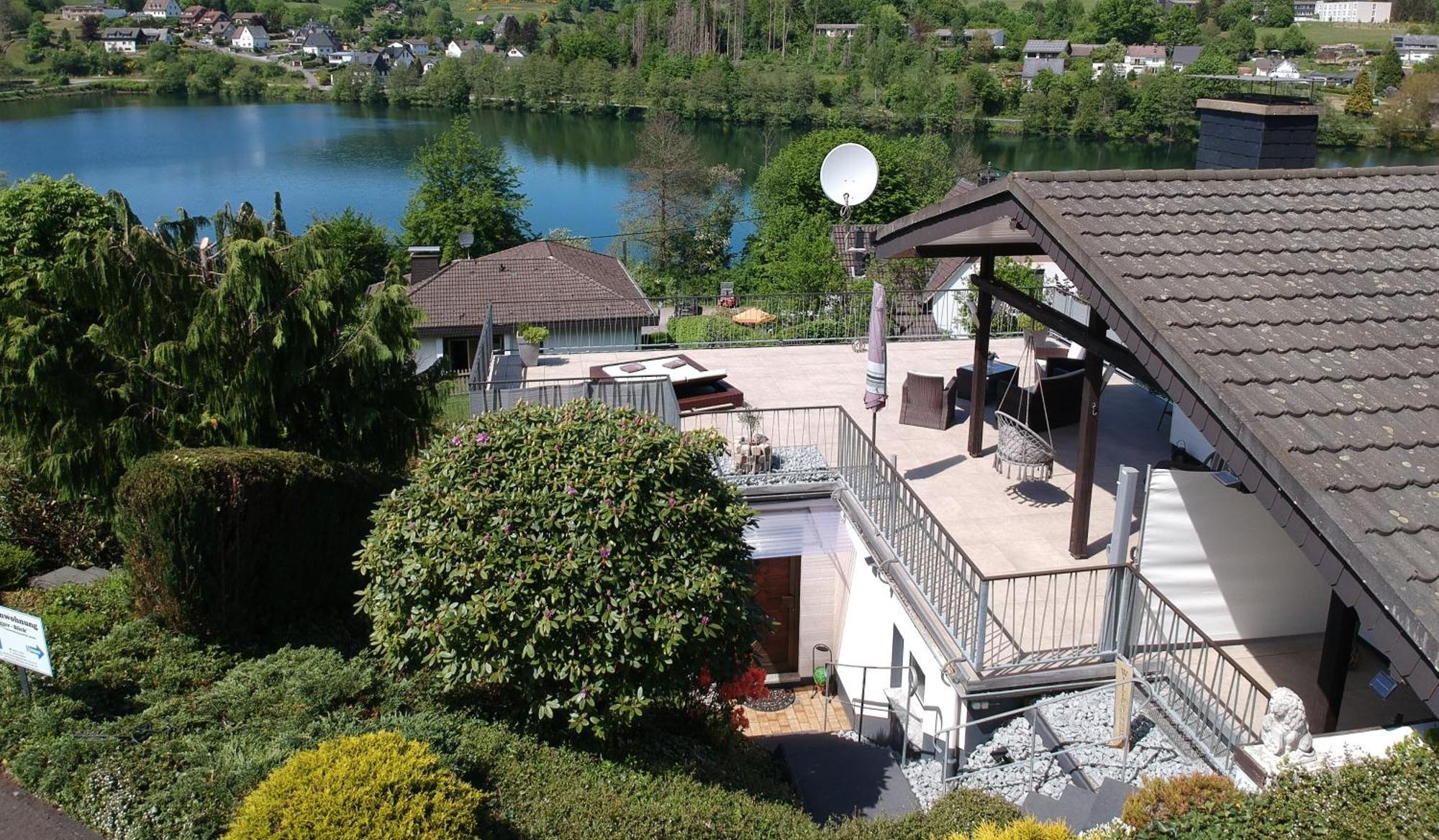 Exklusive Ferienwohnung 'Agger-Blick' Mit Grosser Seeblick-Terrasse & Sauna Gummersbach Esterno foto